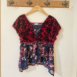 Velvet Floral Top! Burgundy/Navy